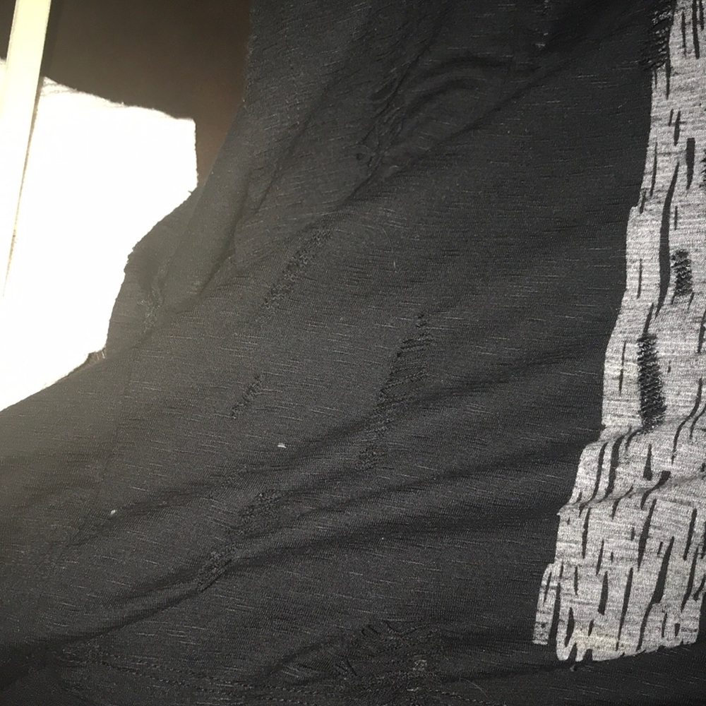 Shirt - Picture 4 of 4